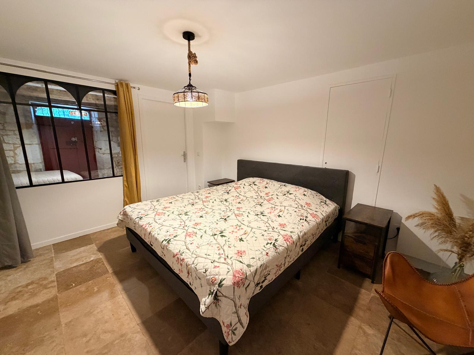 Chambre 1 du gîte — kingsize